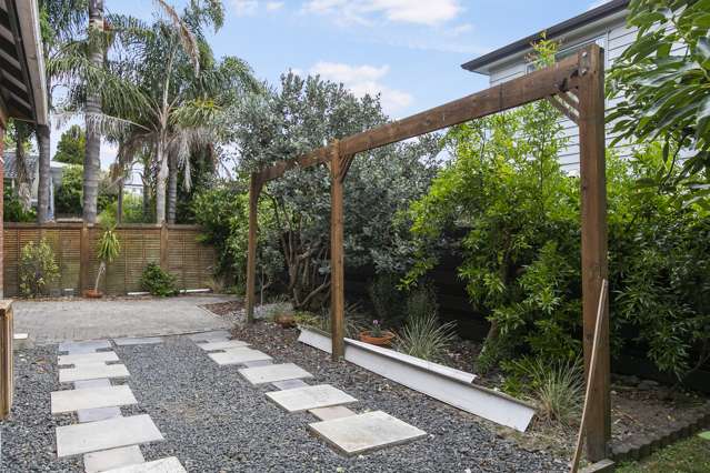 3/3 Duke Street Papakura_1