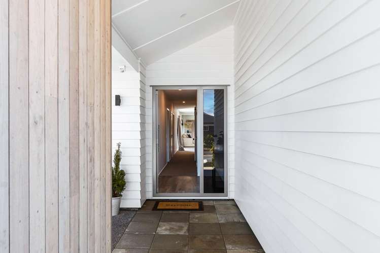 15 Tai Road Wharewaka_27