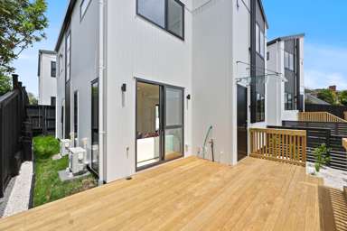 Lots 1-5/13 Meadway_1