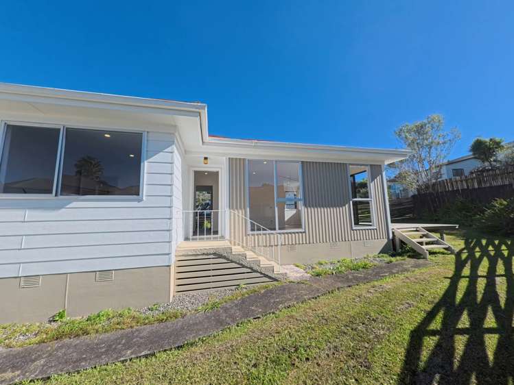 81 Glenvar Road Torbay_26