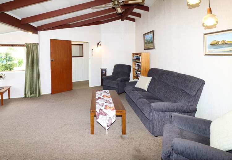 59 Roberts Road Masterton_5