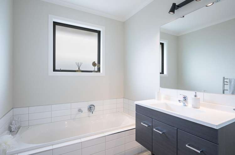 7 Malone Crescent Richmond_17