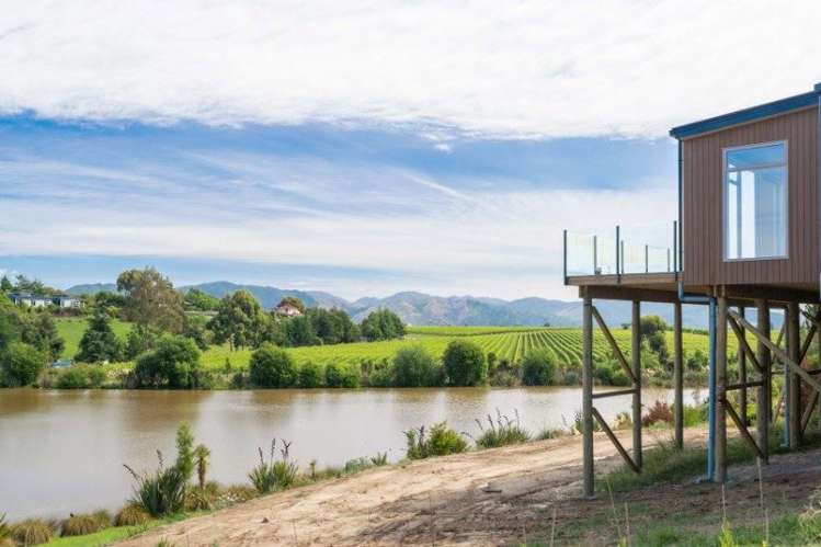 18 Lake View Place Fairhall_17