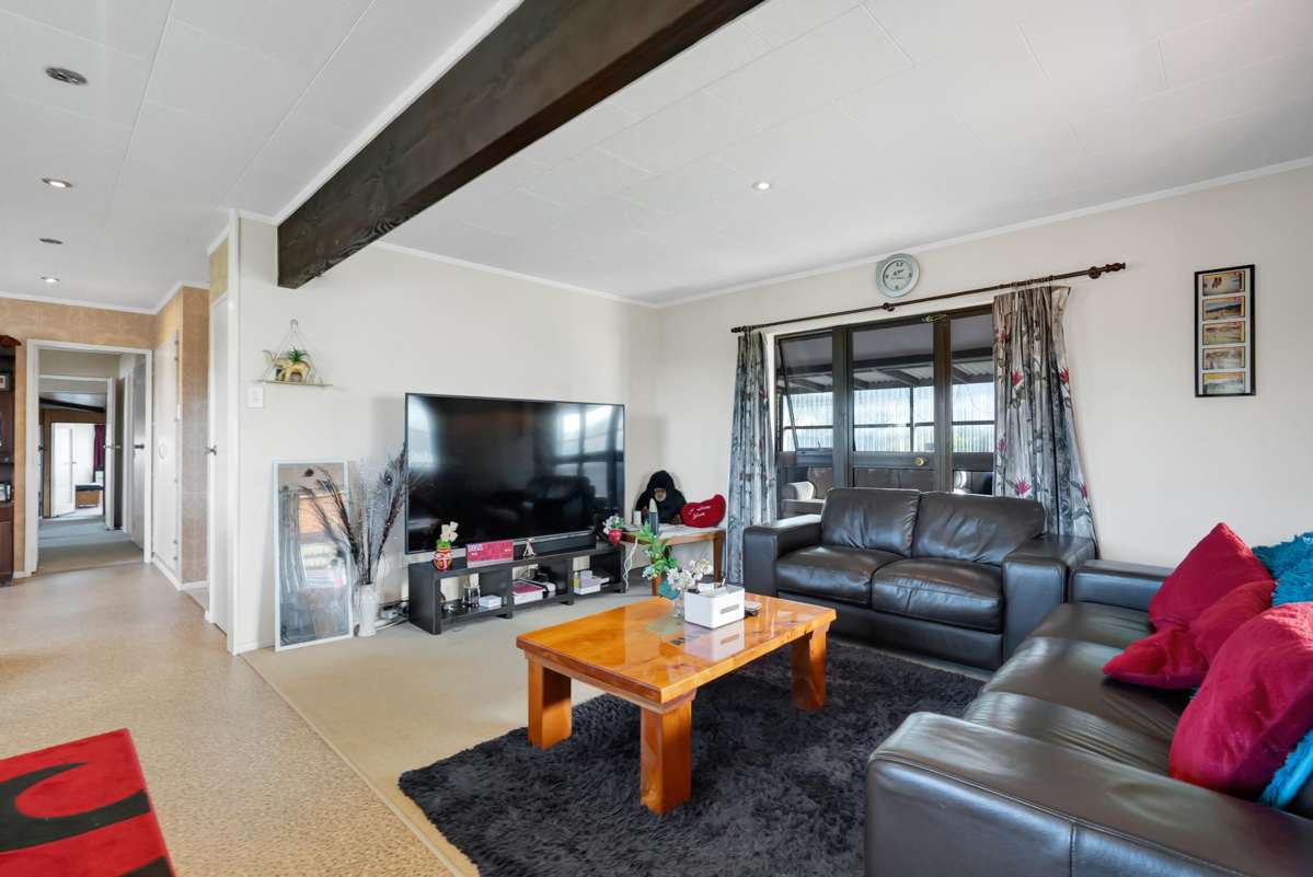 16 Ropata Street_5