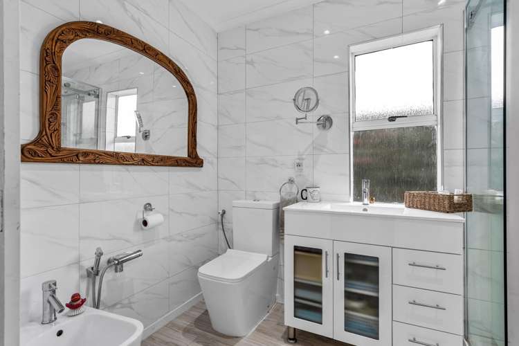 134a Nayland Road Stoke_23