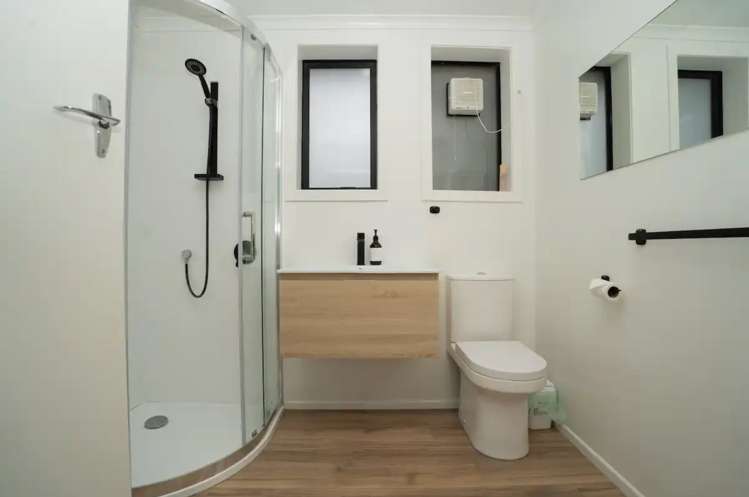 47b Barrett Street Westown_9