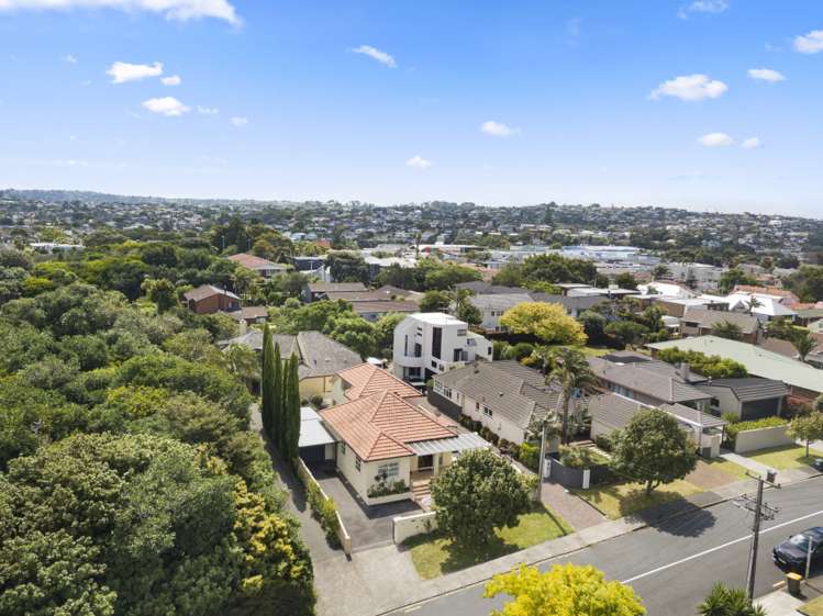 1/15 Sylvan Park Avenue Milford_11