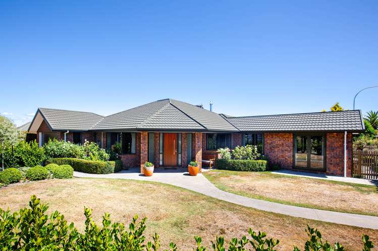 1 Lusty Place Stoke_10