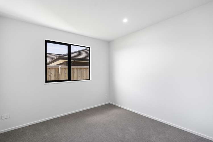 47 Stackwood Avenue Woodend_10