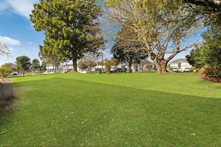 44 Gilbert Road Otara_21