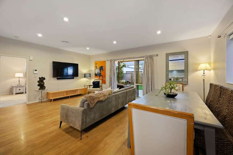 31 Rosewell Crescent Flat Bush_8
