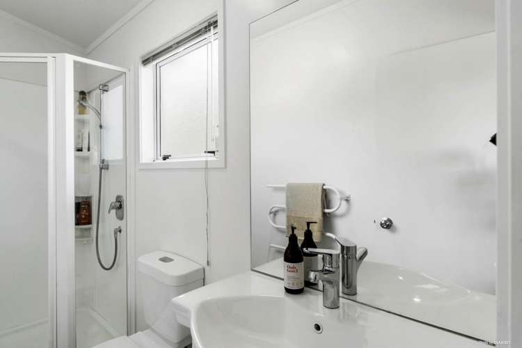 69 Kuripaka Crescent The Gardens_14