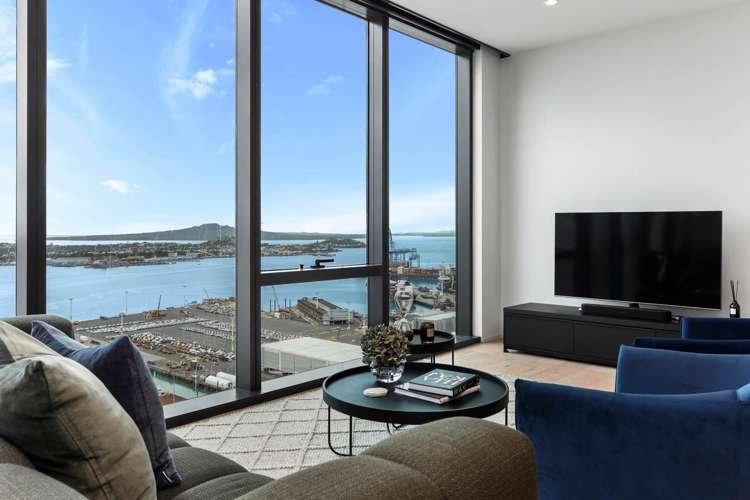 3401/10 Commerce Street_2