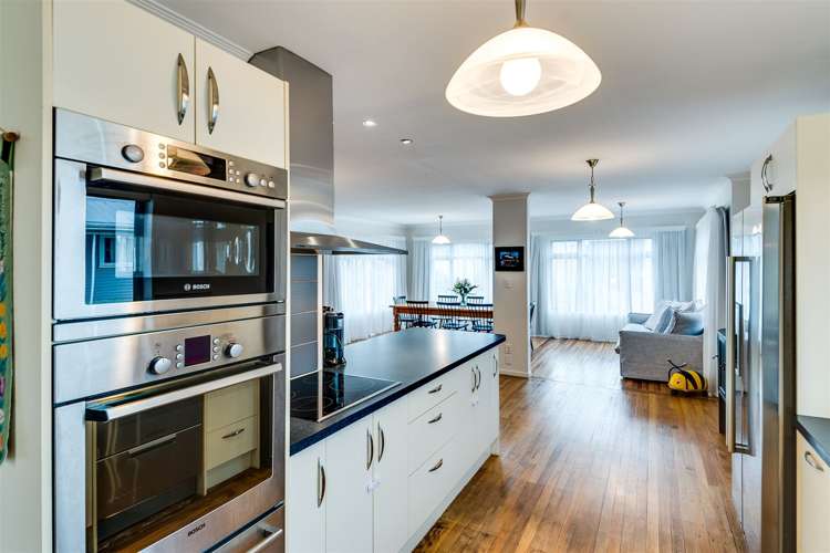 10 Meeanee Quay Westshore_5