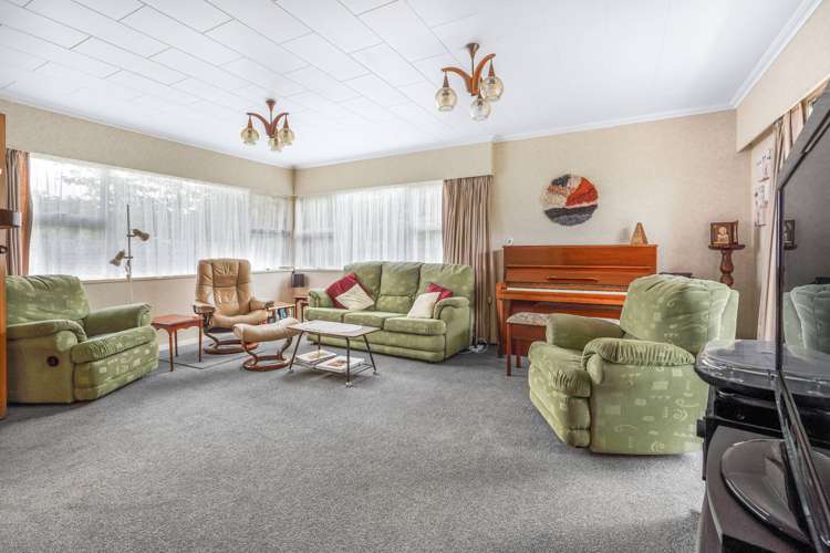 32 Caernarvon Street Dinsdale_2