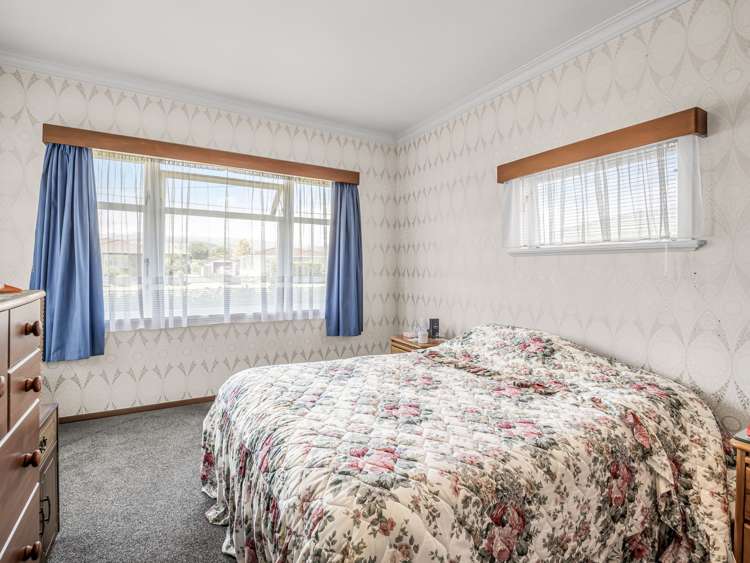 89 Parker Avenue Levin_12