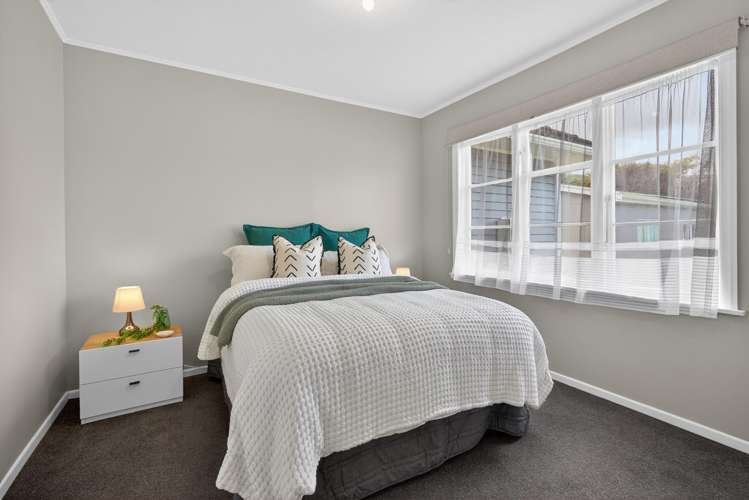 23 Russell Road Wainuiomata_8