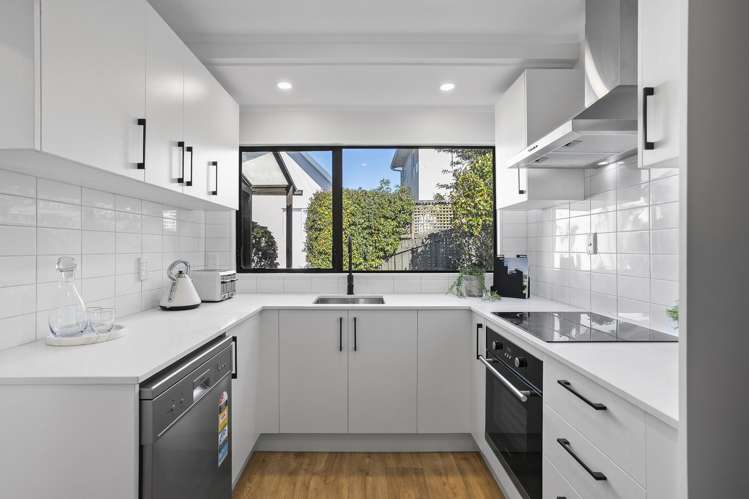 3/7 Houghton Street Meadowbank_2