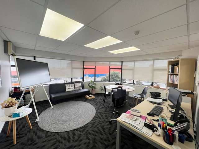 8 Haultain Street Mt Eden_2