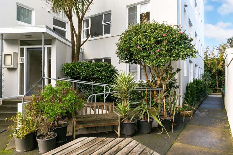 2B/255 The Terrace Te Aro_13