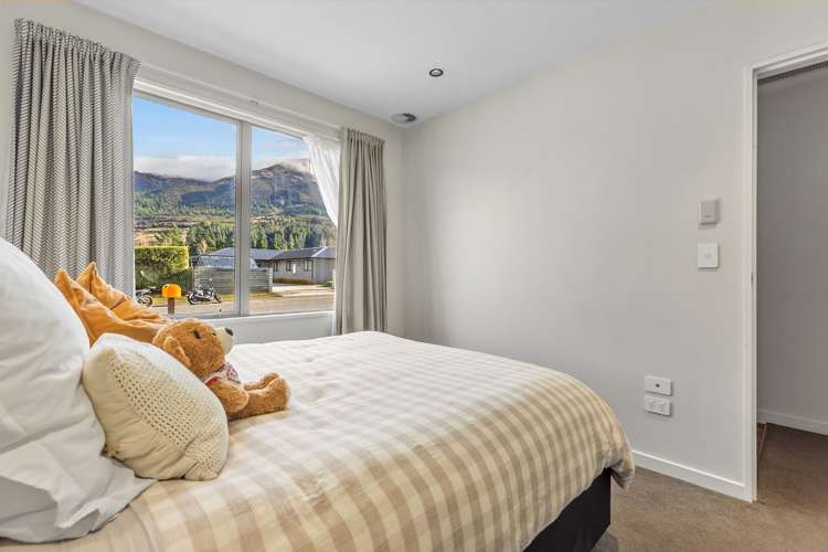 3 Little Maude Drive Lake Hawea_12