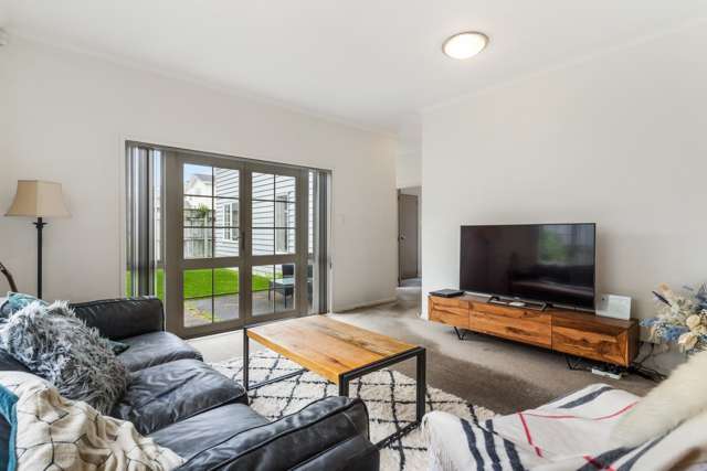 5 Mulvaney Crescent Henderson_3