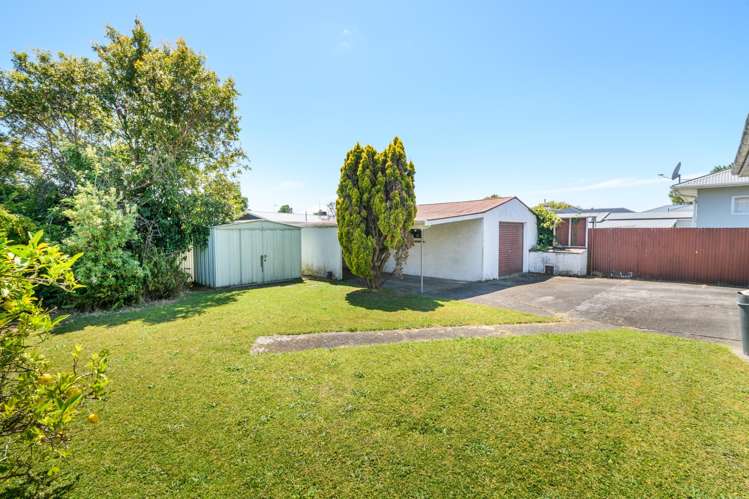 5 Belvedere Crescent Takaro_20