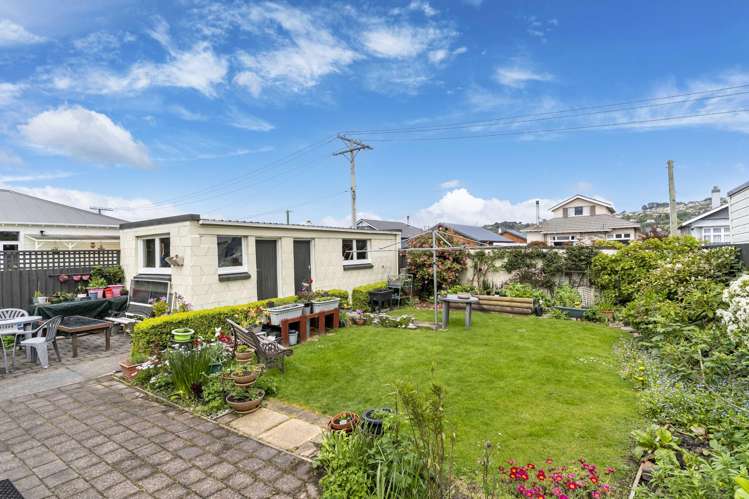 11 Hargest Crescent Saint Kilda_34