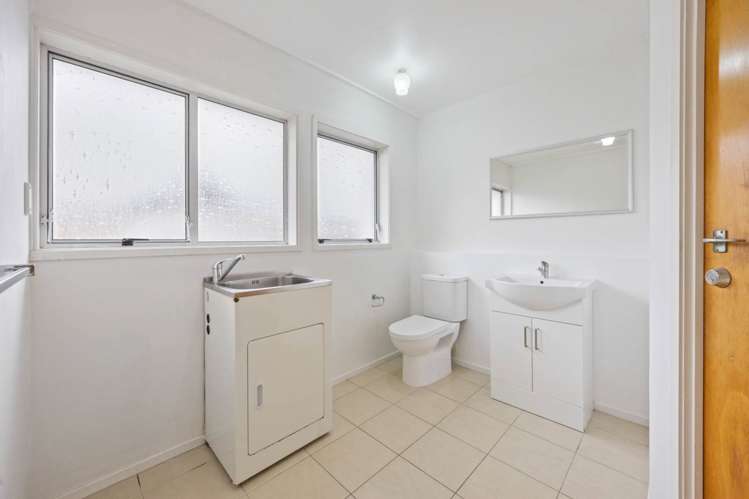 2/397 Blockhouse Bay Road Blockhouse Bay_8