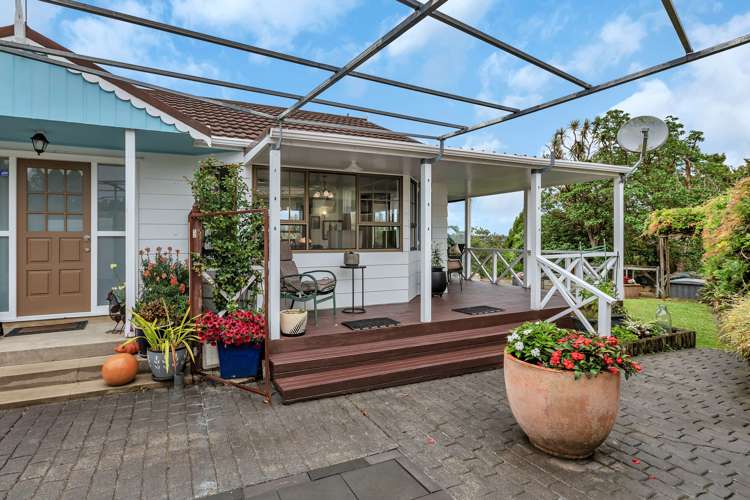 52 Eureka Place Parahaki_16