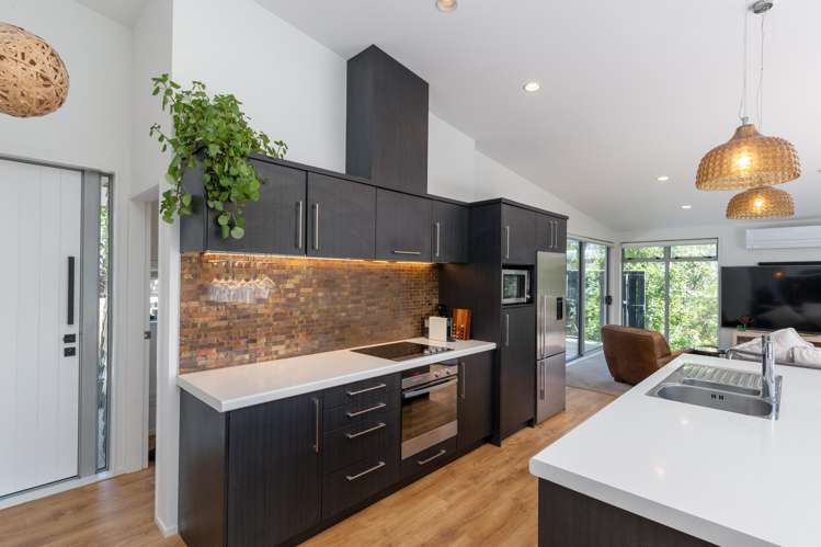 32 Mount Marua Way Mount Marua_4