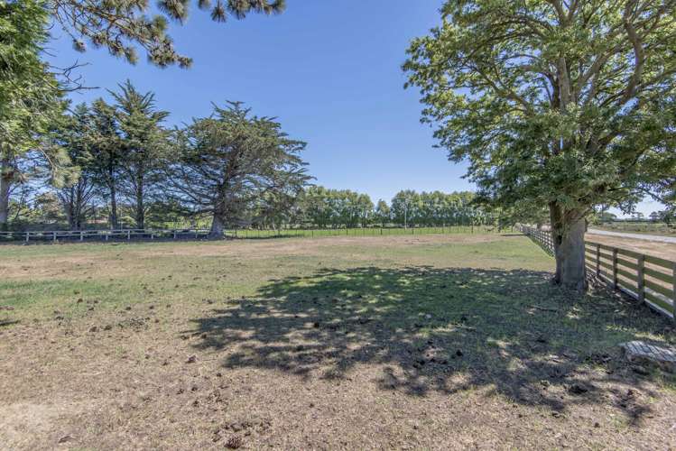 16 Neills Road Lincoln_18