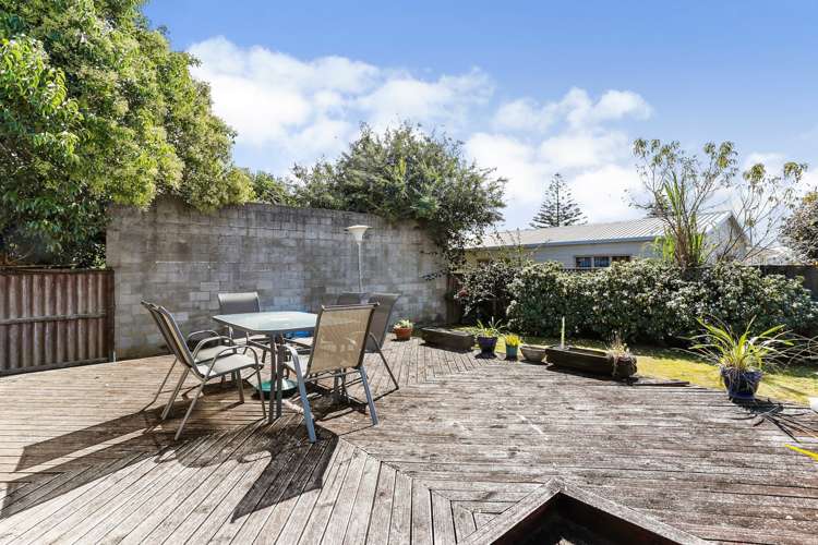 63 Heybridge Street Manurewa_4