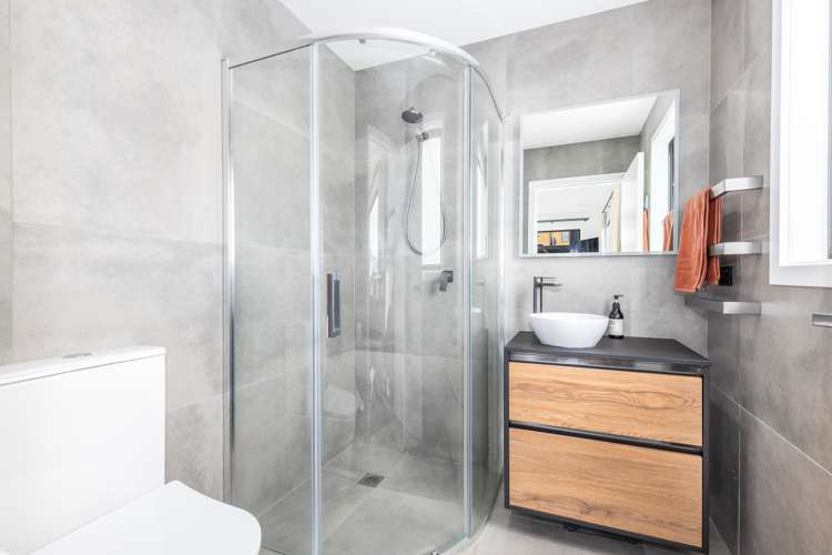 74 Kotare Street Waikanae_13