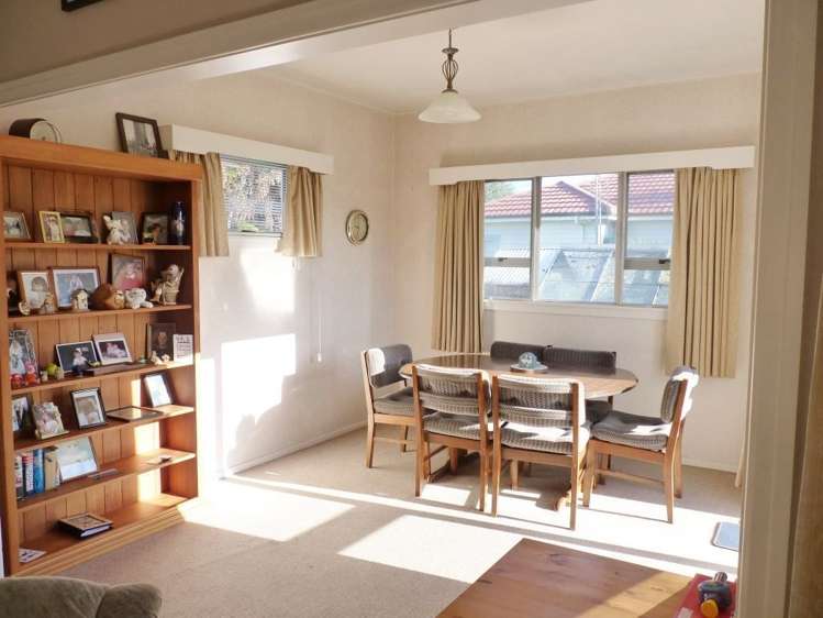 918 Rimu Street Mahora_8
