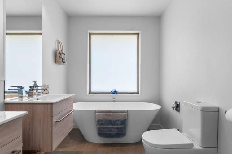 11 William Hyde Place Darfield_11