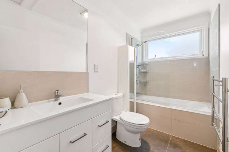 22 Reeves Road Pakuranga_15