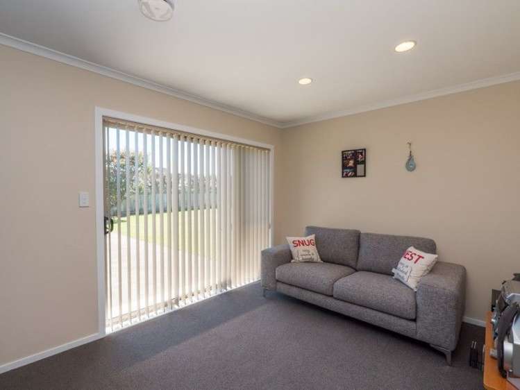 10 Ponderosa Place Opunake_23