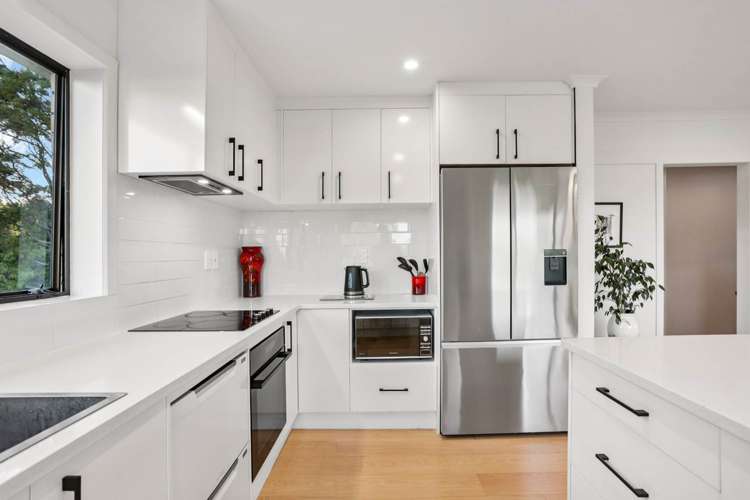 179 Parker Road Oratia_6