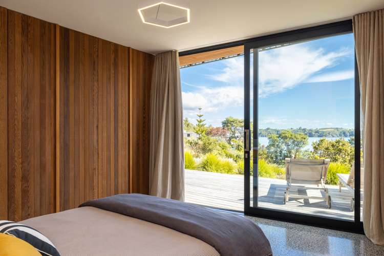 78 Coromandel Road Oneroa_16