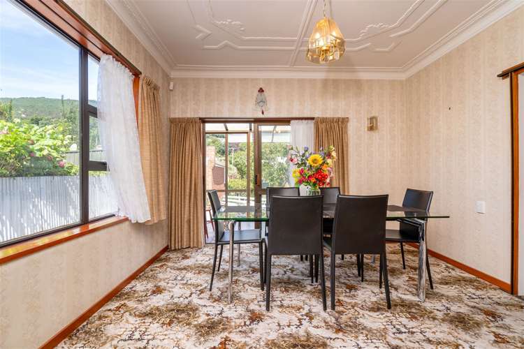 22 Ainslee Place North East Valley_8