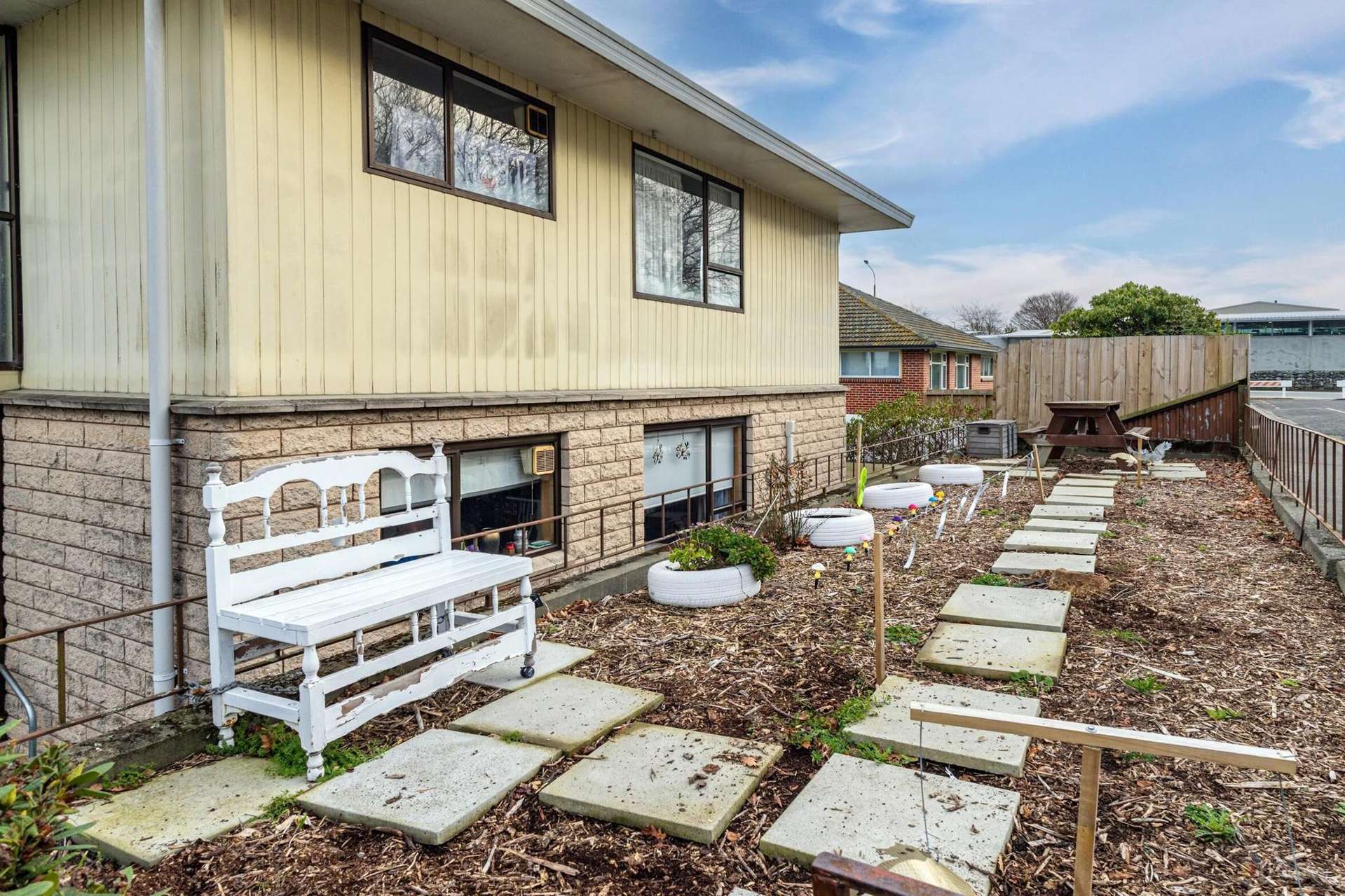 1/2 Napier Street Parkside_0