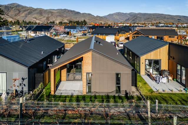 101 Wooing Tree Avenue Cromwell_1