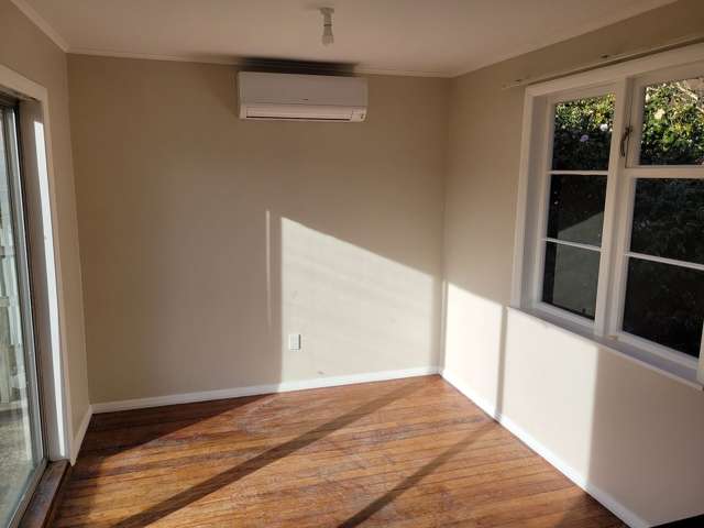 33 Naenae Road Naenae_3