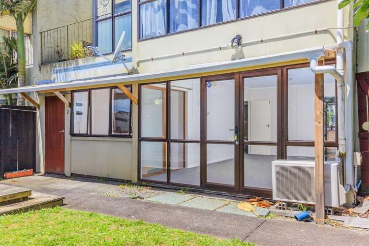 2/56 Ferndale Road Mount Wellington_10