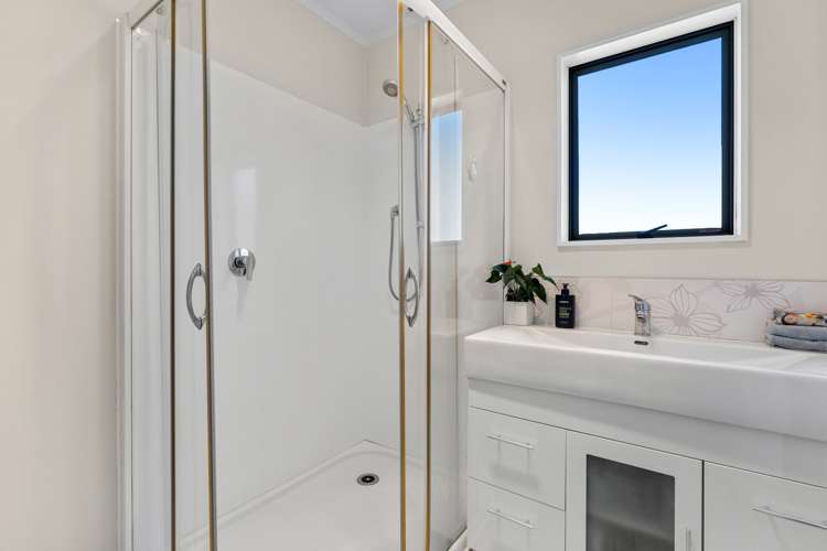 1/98b Manuka Road Bayview_8