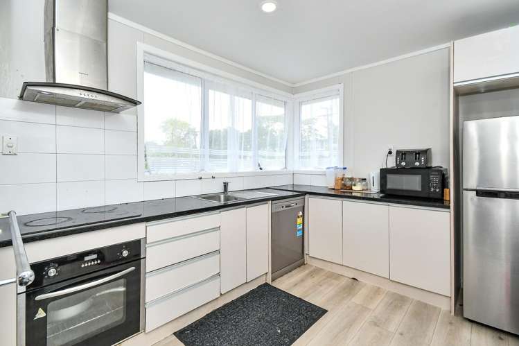 12 Valder Avenue Otara_5