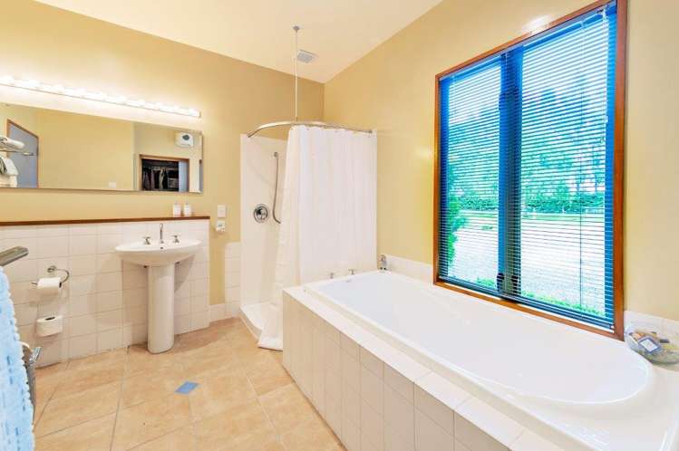 533 Lower Sefton Road Sefton_13