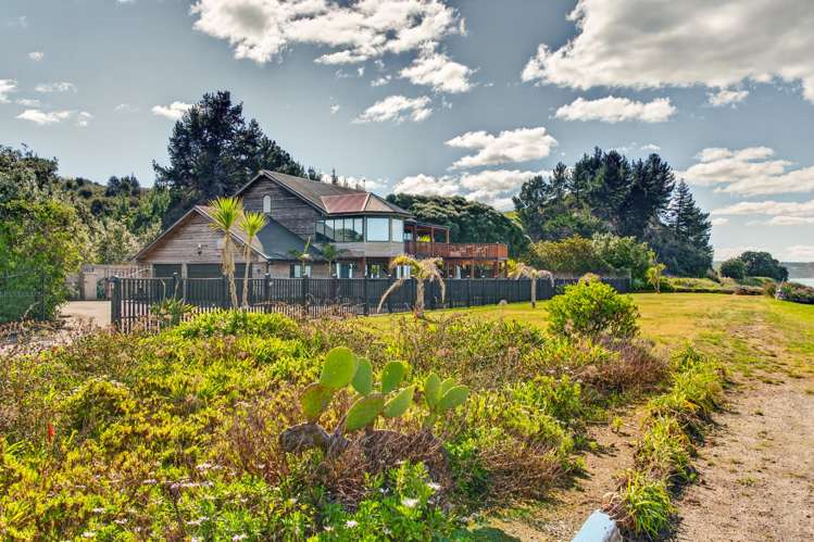286 Whirinaki Road Bay View_16