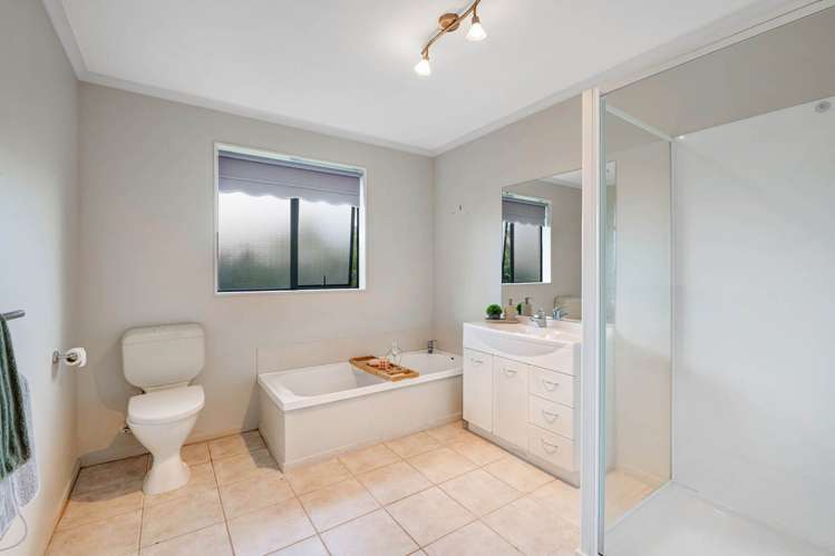 42 Savoy Road Orewa_16